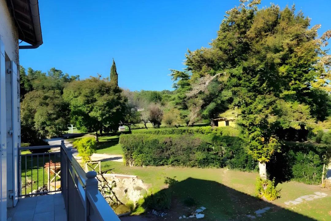 Photo of Others in Neuvic