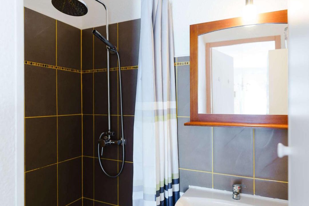 Photo of Bathroom in Gruissan