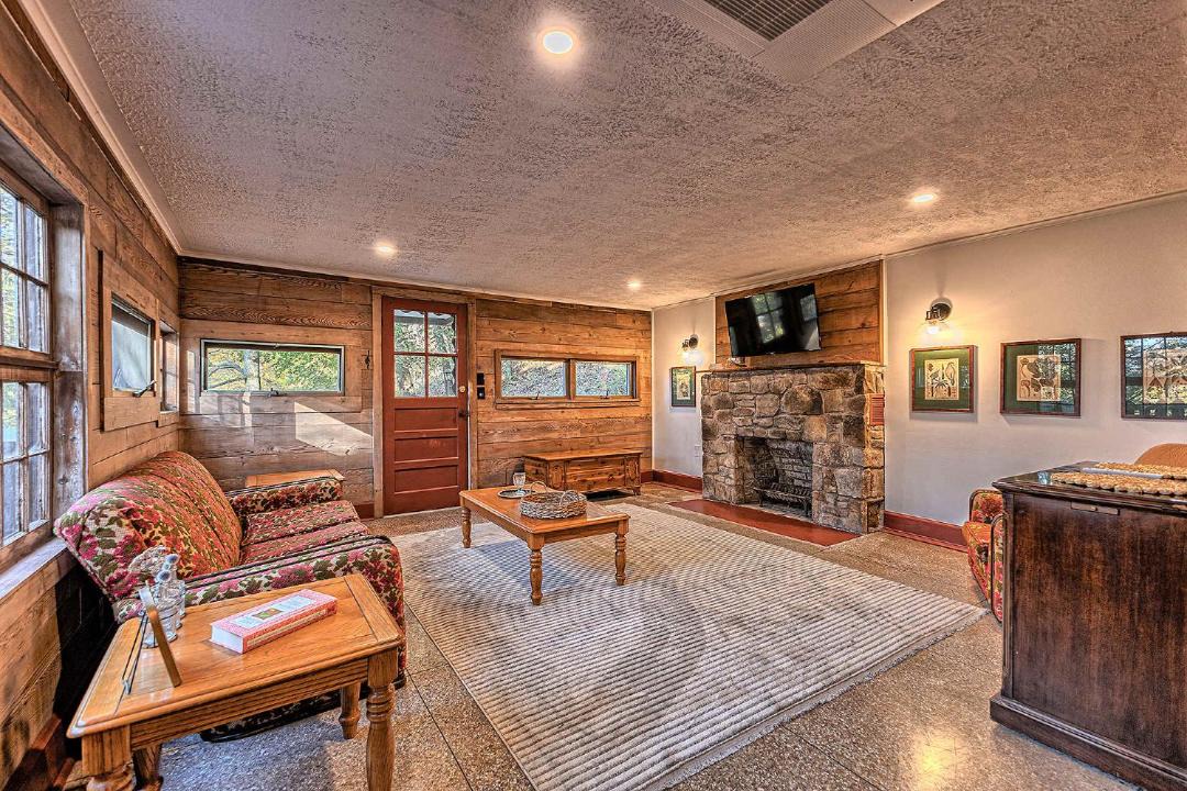 Photo of Others in Ligonier