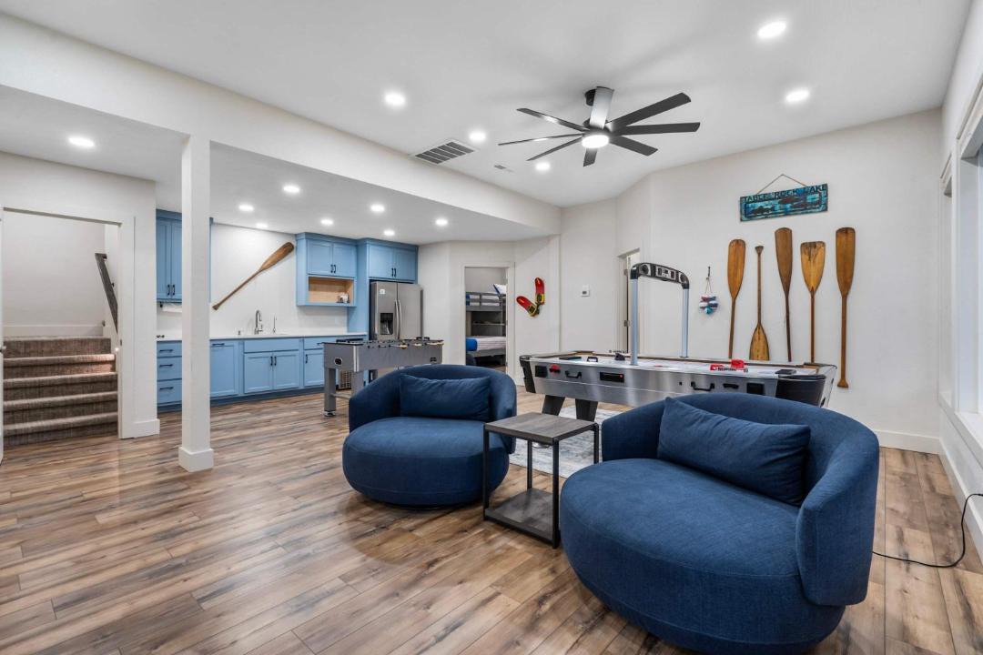 Photo of Others in Branson West