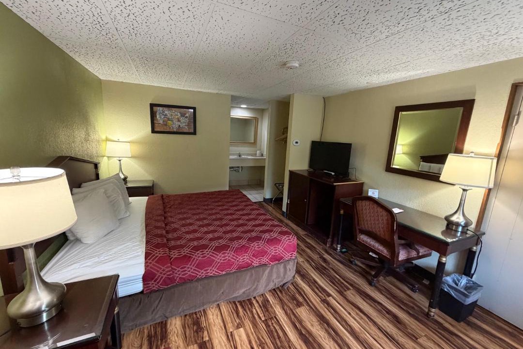 Photo of Bedroom in Derrick City