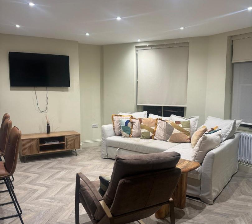 Photo of Others in Seven Dials