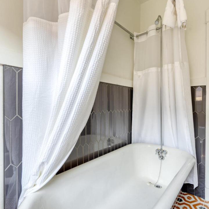 Photo of Bathroom in Hosford-Abernethy