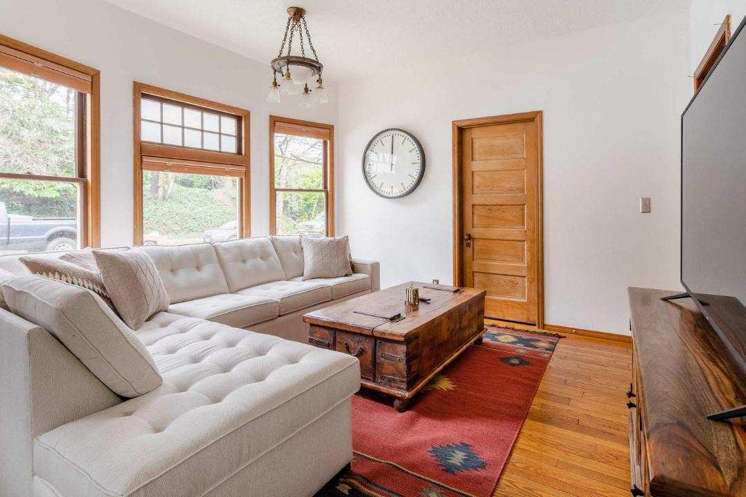 Photo of Others in Goose Hollow