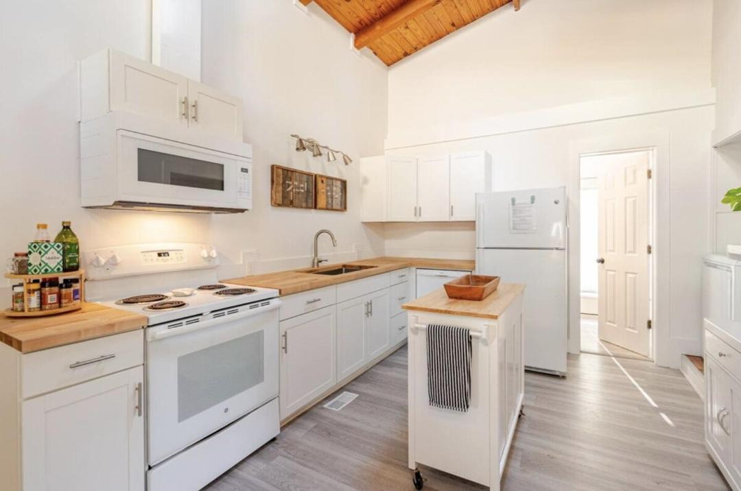 Photo of Kitchen in Tranquil Harbour