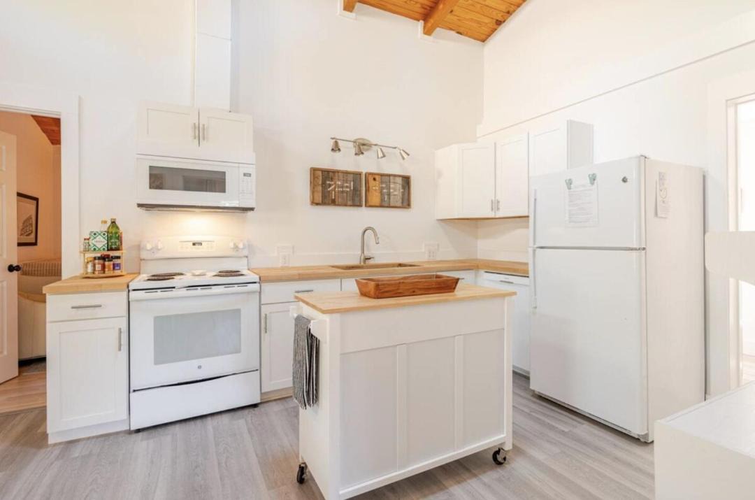 Photo of Kitchen in Tranquil Harbour
