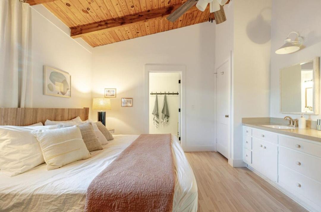 Photo of Bedroom in Tranquil Harbour