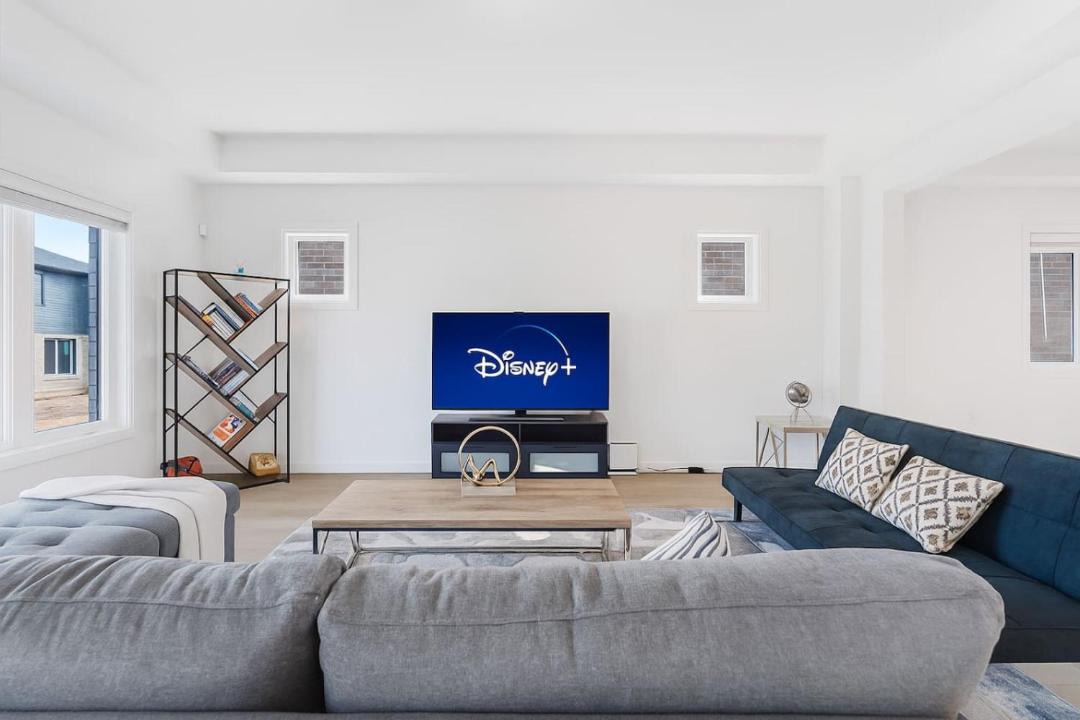 Photo of Livingroom in Fonthill