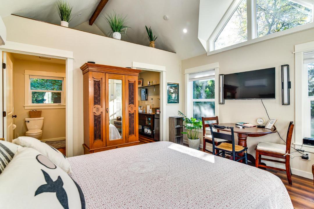 Photo of Bedroom in Camas