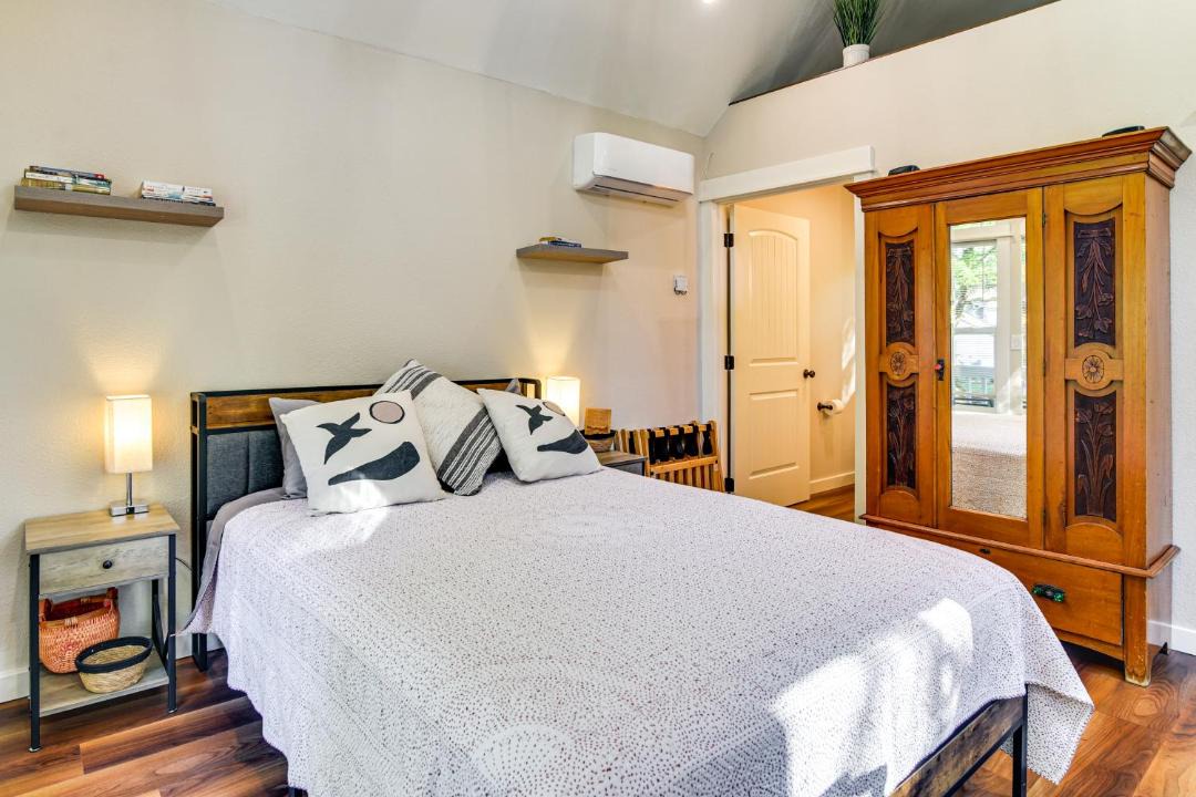 Photo of Bedroom in Camas