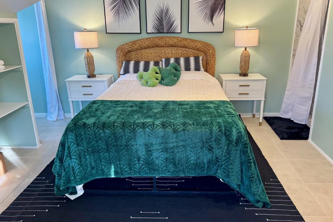 Photo of Bedroom in Kahaluu-Keauhou