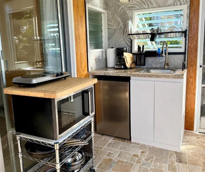 Photo of Kitchen in Kahaluu-Keauhou