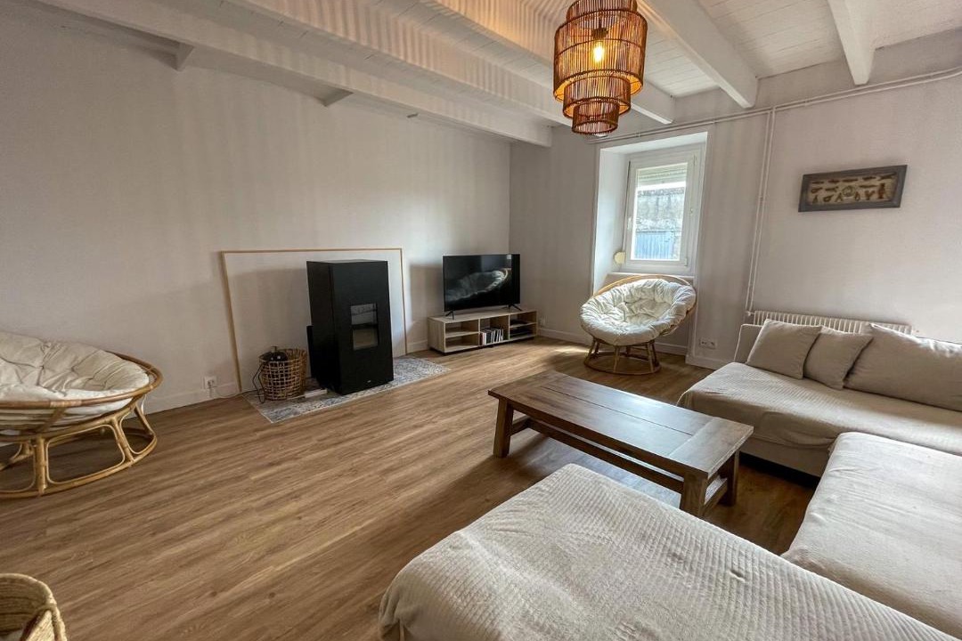 Photo of Others in Pleudaniel