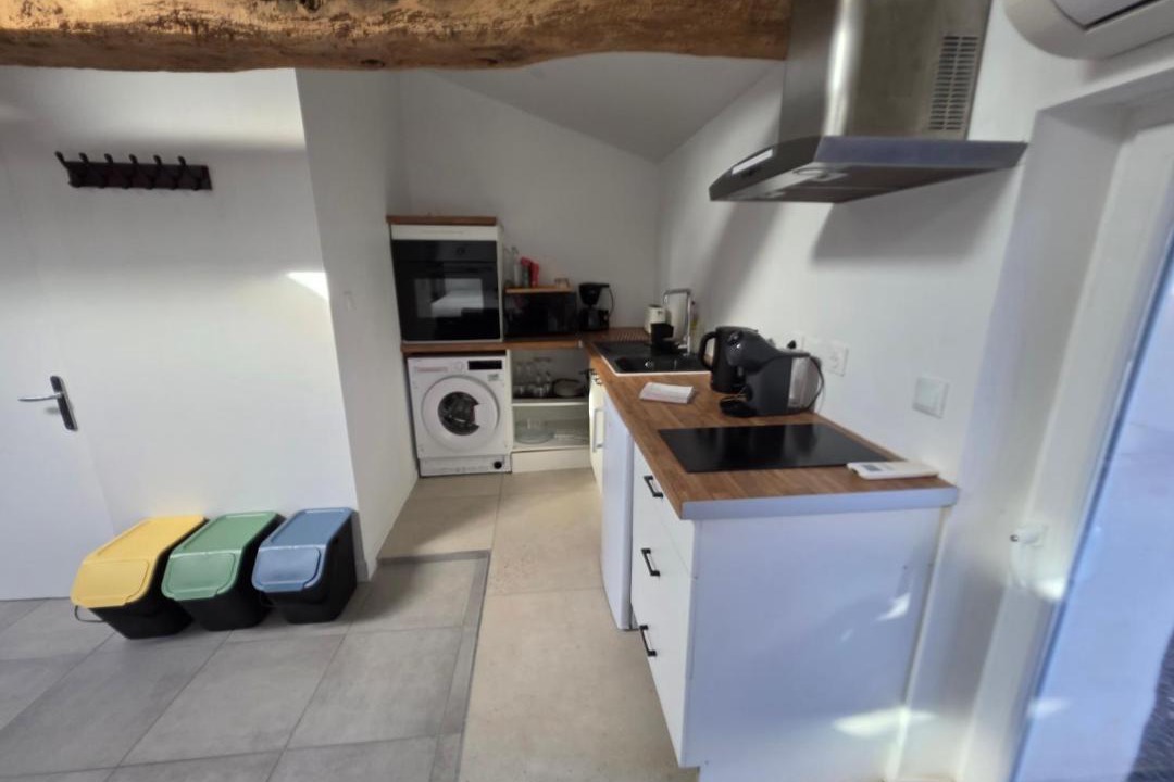 Photo of Kitchen in Brains