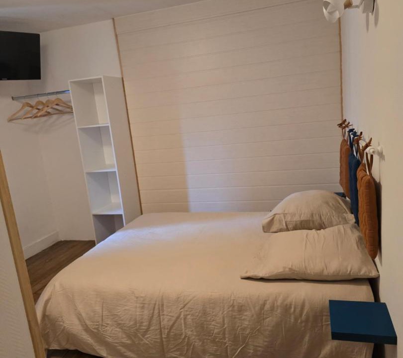 Photo of Others in Bonnat