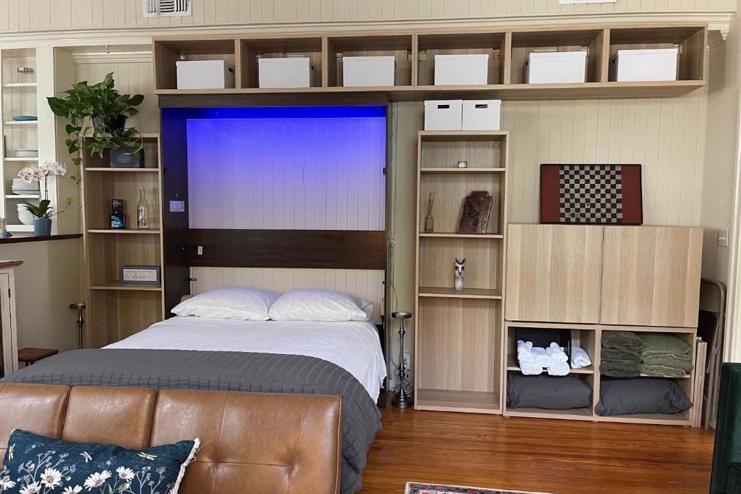 Photo of Bedroom in Beach Institute