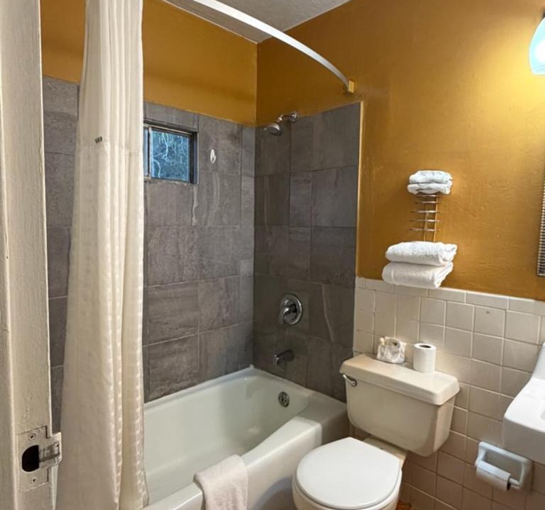 Photo of Bathroom in Hico
