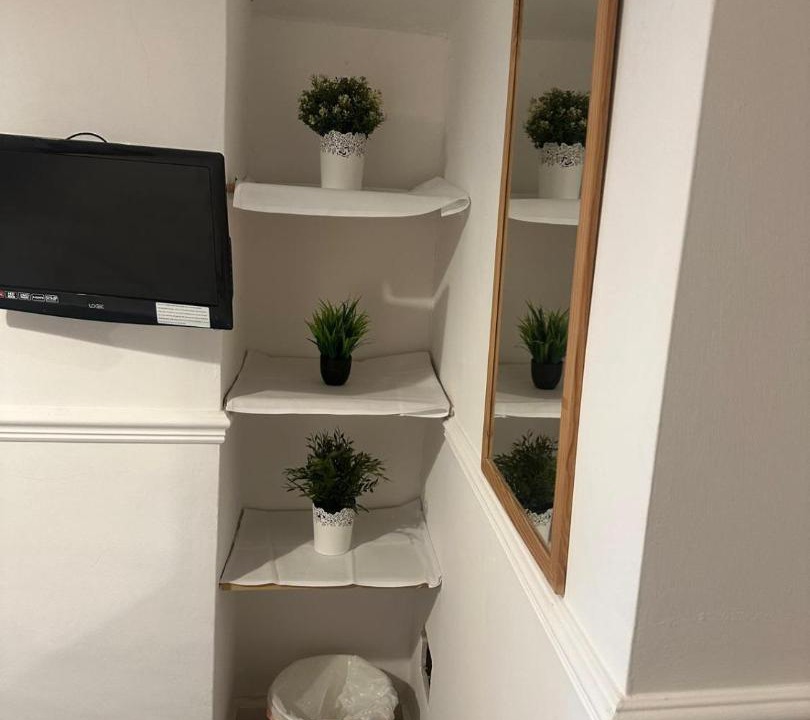 Photo of Others in Whitchurch-on-Thames