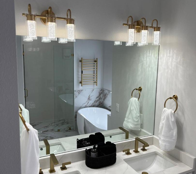 Photo of Bathroom in Pine Valley