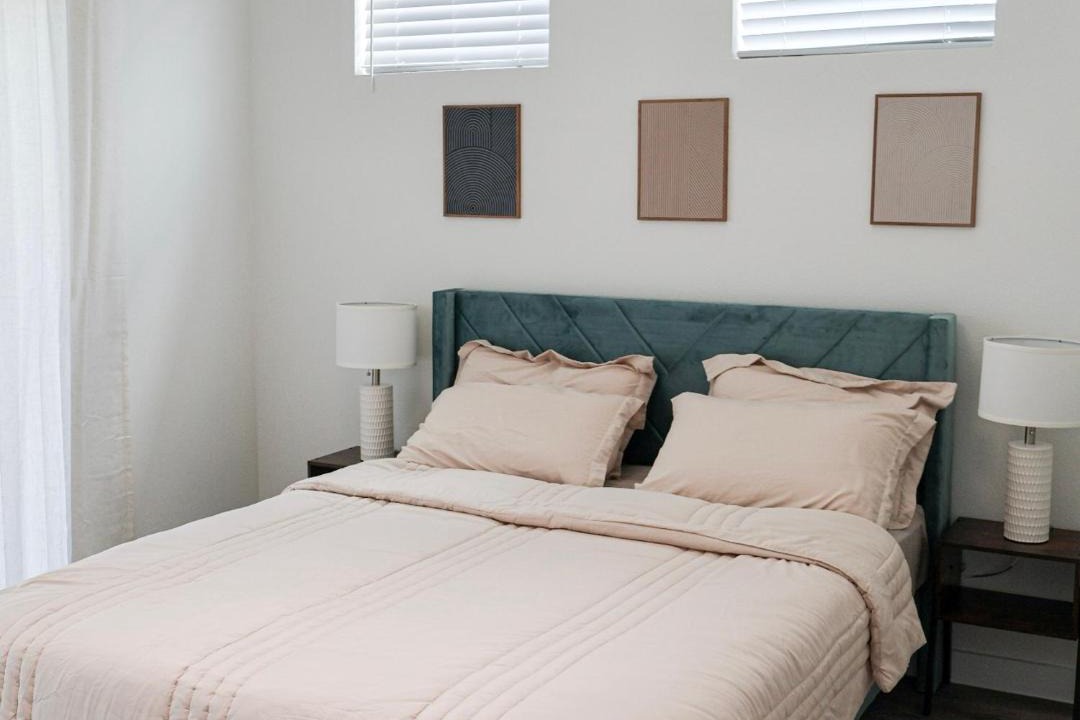 Photo of Bedroom in Hunter's Point