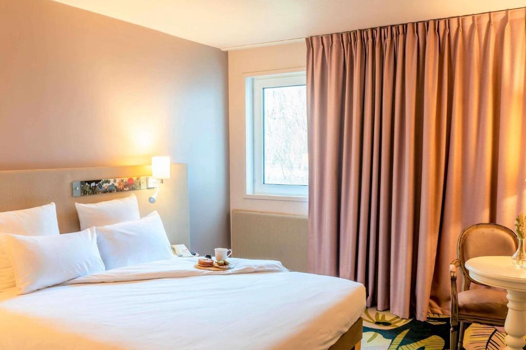 Photo of Bedroom in Le Coudray-Montceaux