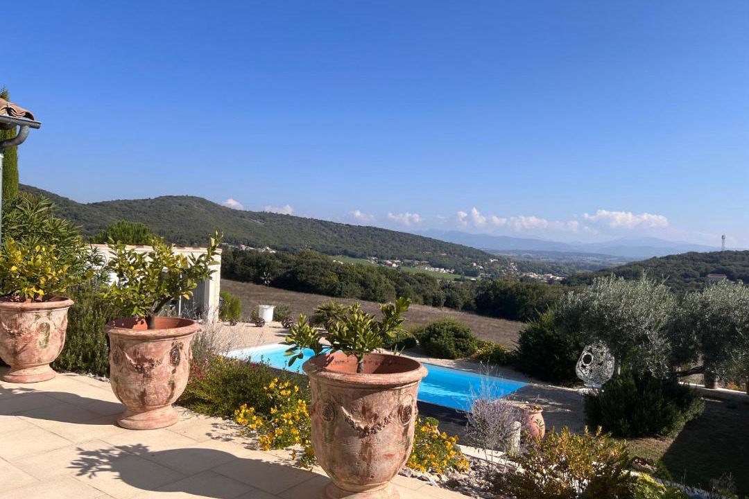 Photo of Others in Savasse