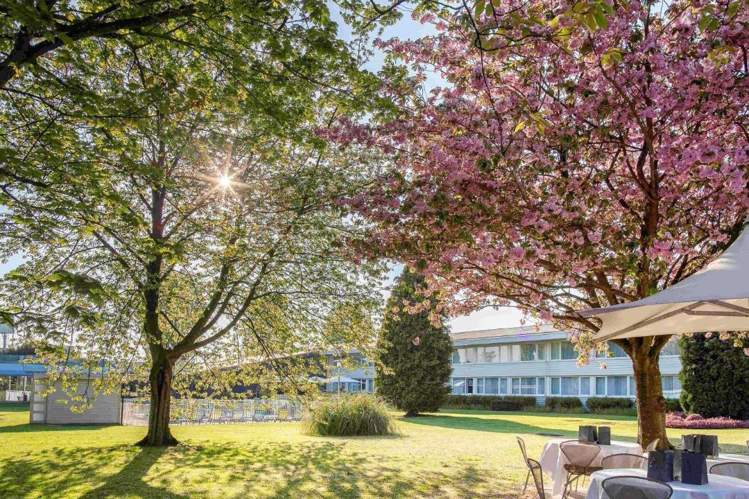 Photo of Others in Lesquin