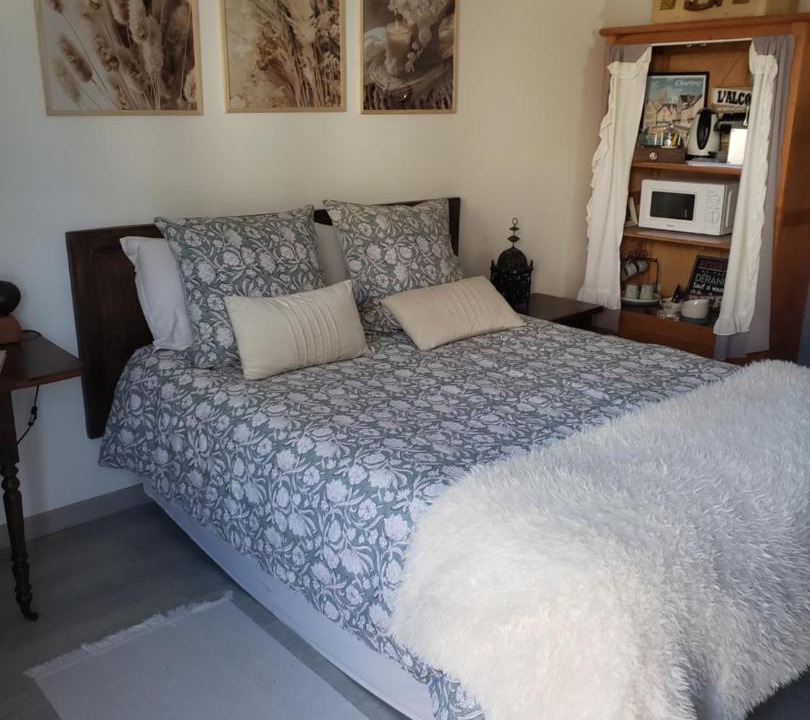 Photo of Bedroom in Houville-la-Branche