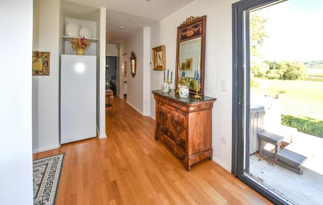 Photo of Others in Allex