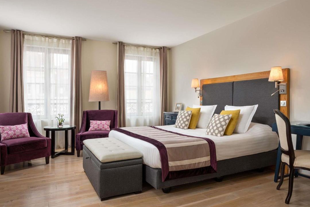 Photo of Others in Maintenon