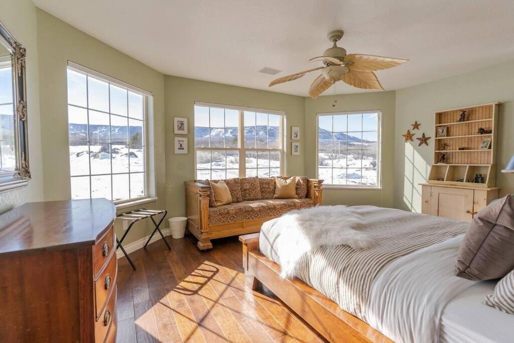 Photo of Bedroom in Mesa