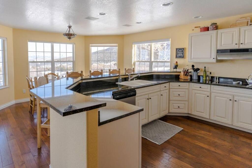 Photo of Kitchen in Mesa