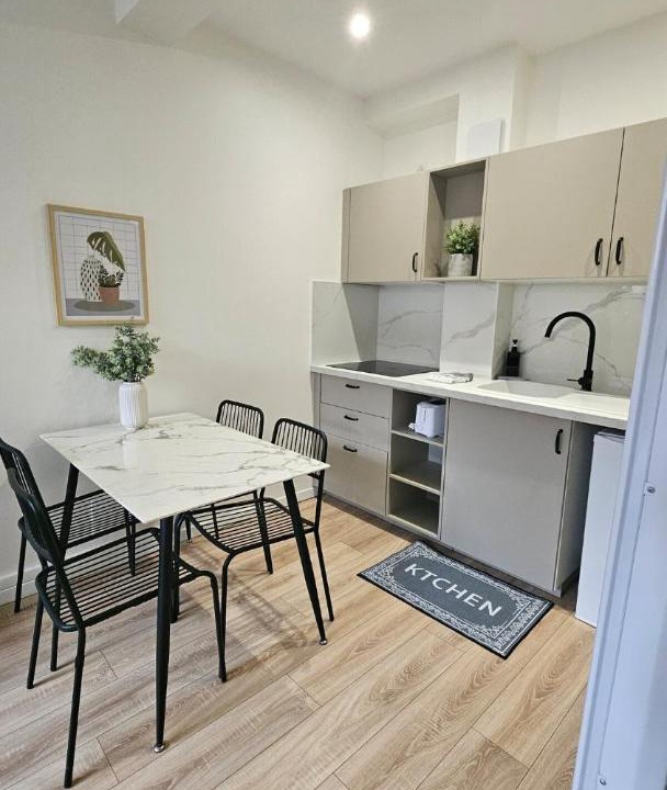 Photo of Others in Dijon