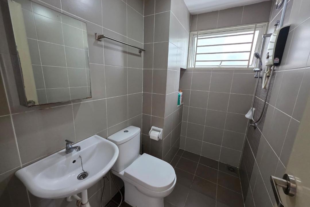 Photo of Bathroom in Seksyen 13