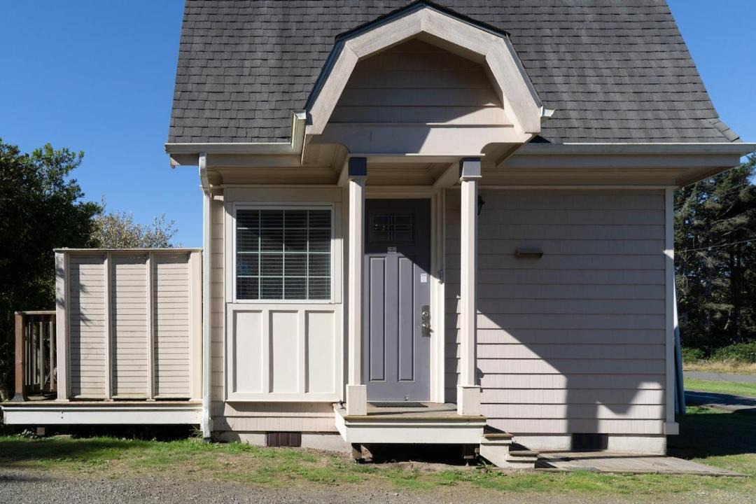 Photo of Others in Ocean Shores