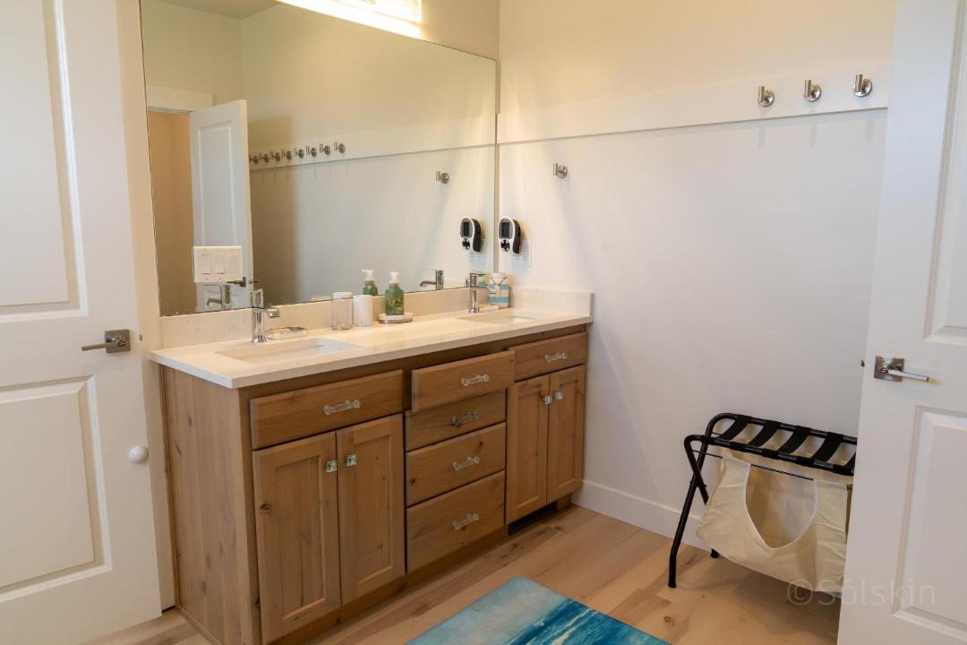 Photo of Others in Louvale