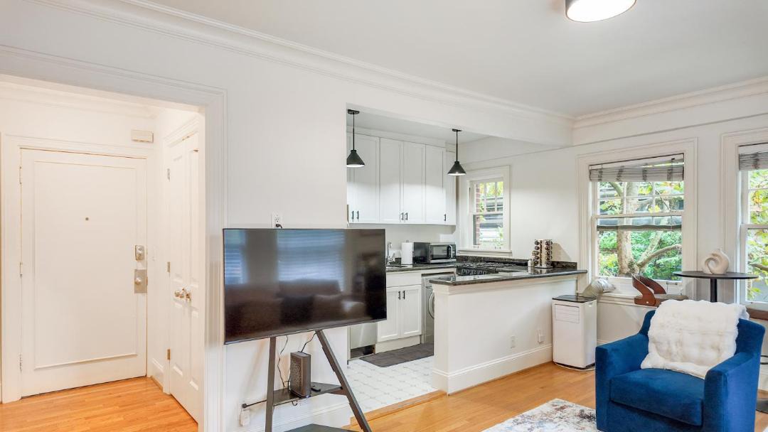 Photo of Others in Belltown