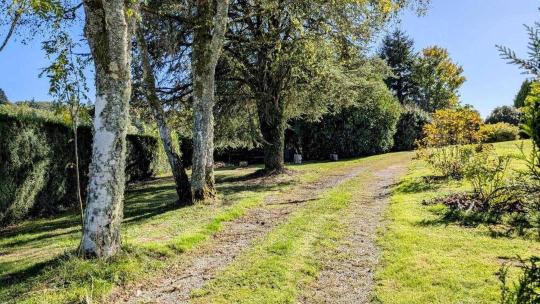 Photo of Others in Bonnac-la-Cote