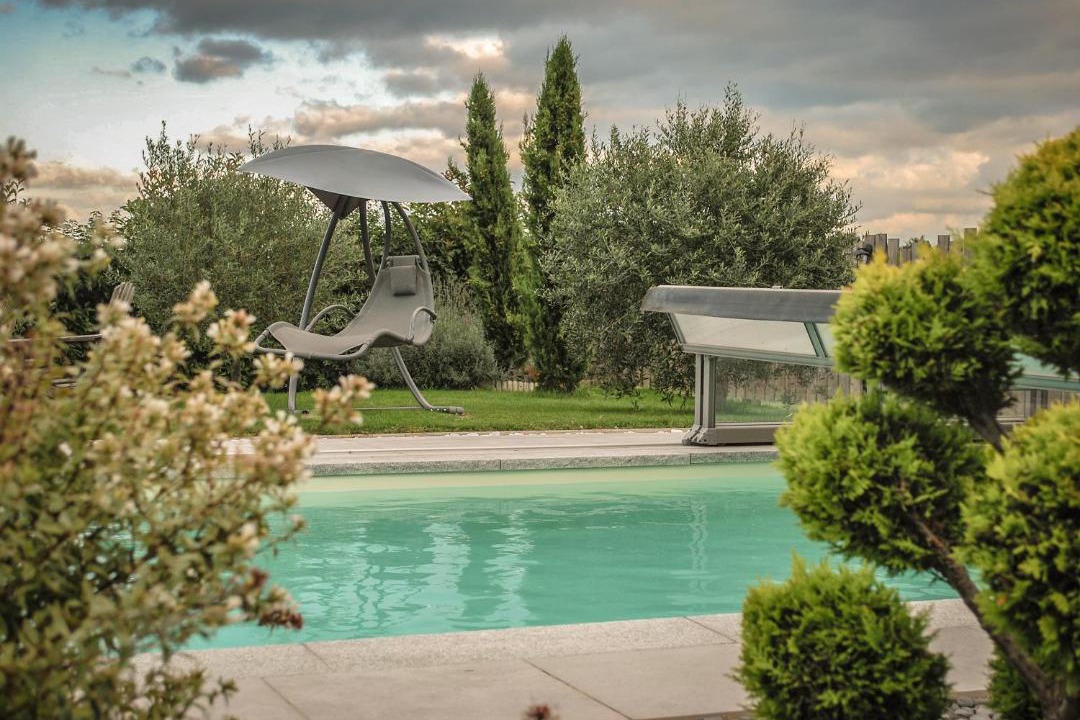 Photo of Others in Renaison