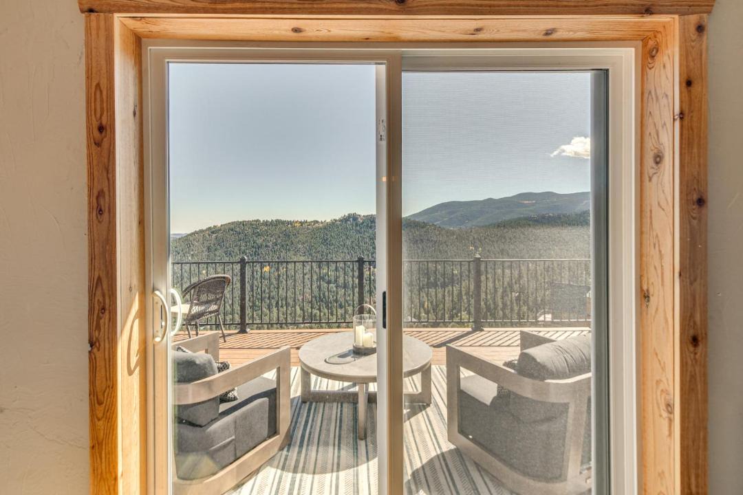 Photo of Patio Balcony in Evergreen