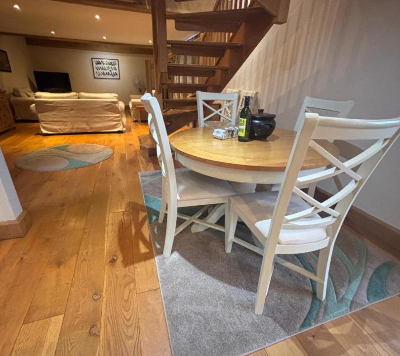 Photo of Others in Mathern