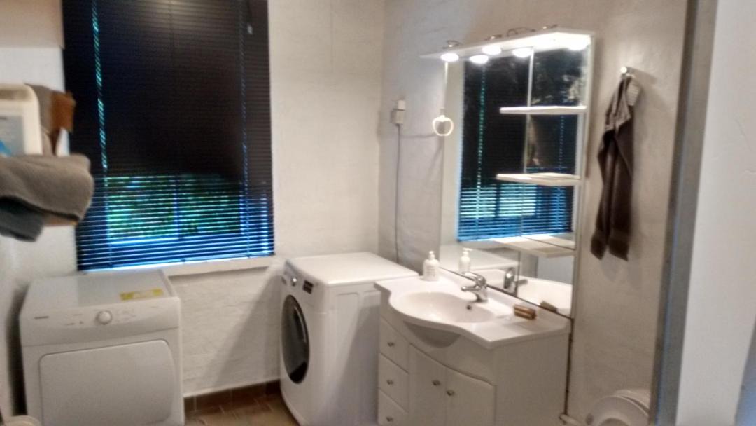 Photo of Others in Vemb