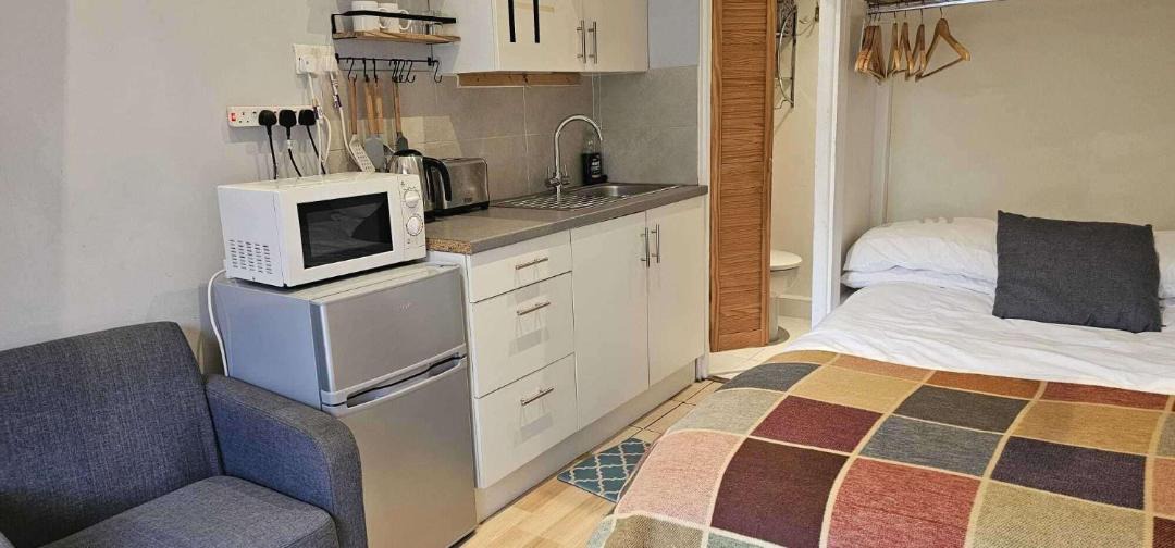 Photo of Others in Reading