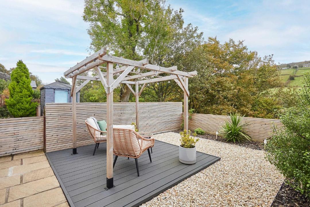 Photo of Others in Holmbridge