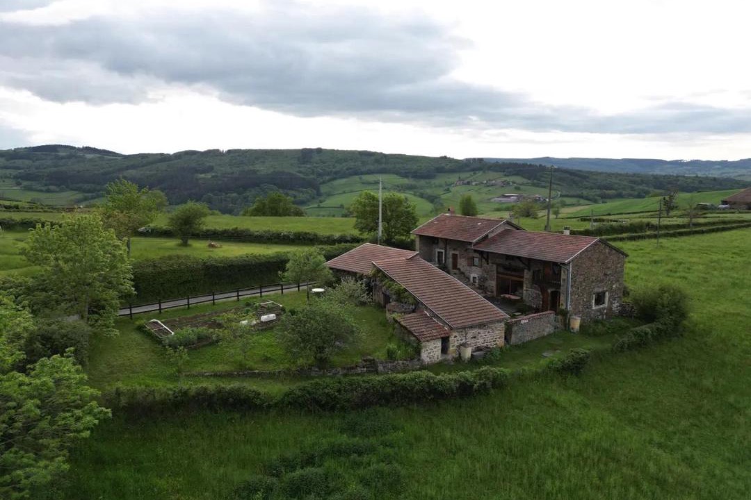 Photo of Others in Bourgvilain