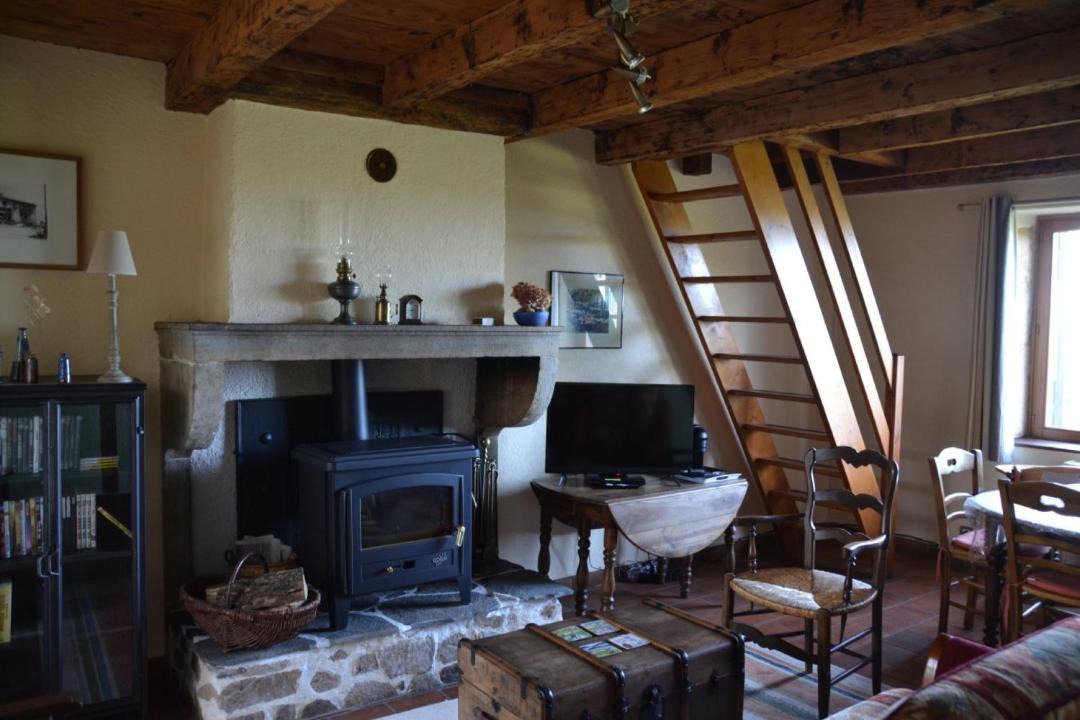 Photo of Others in Bourgvilain