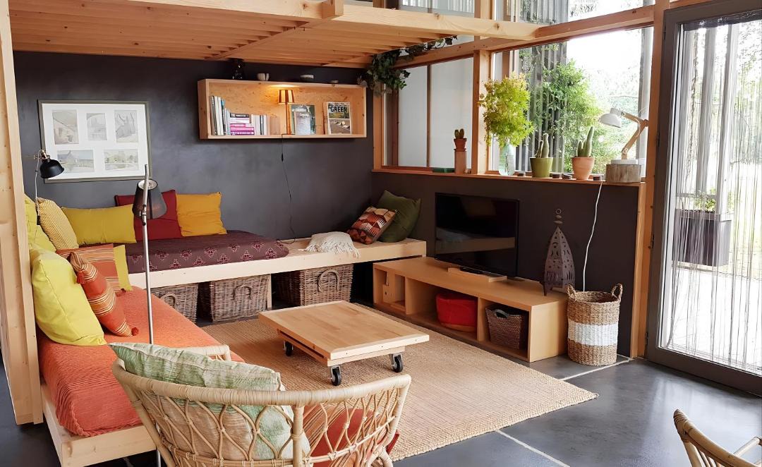 Photo of Others in Gan