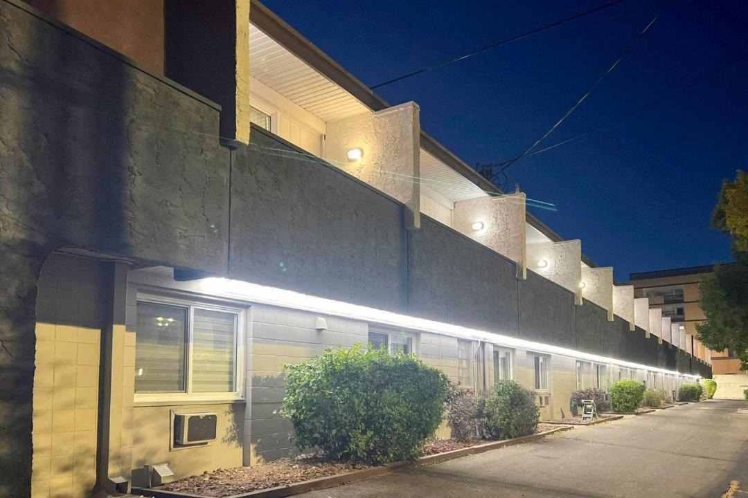 Photo of Others in Banff Trail