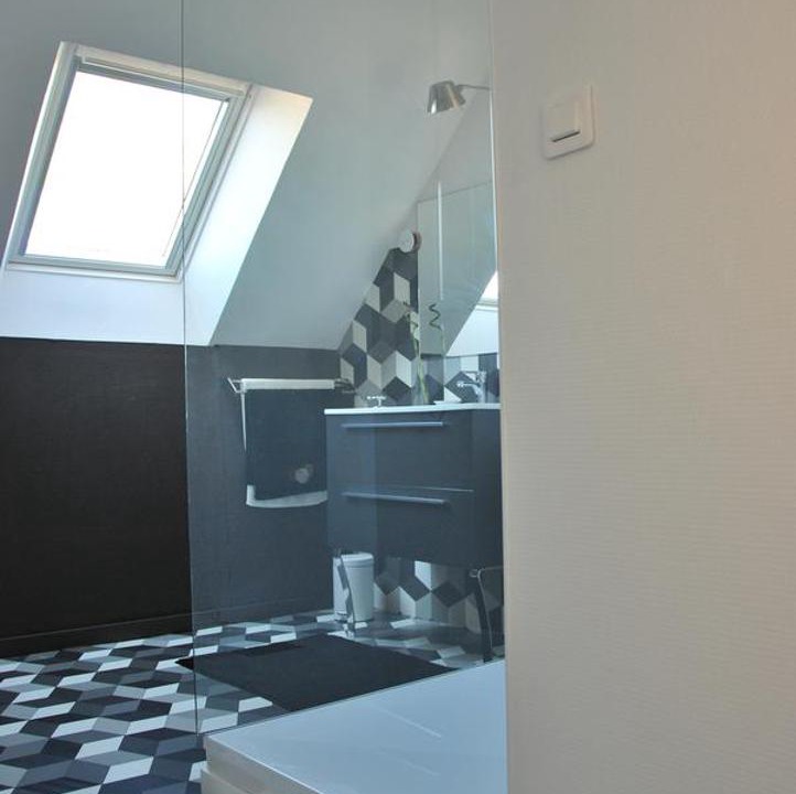 Photo of Others in Bruz