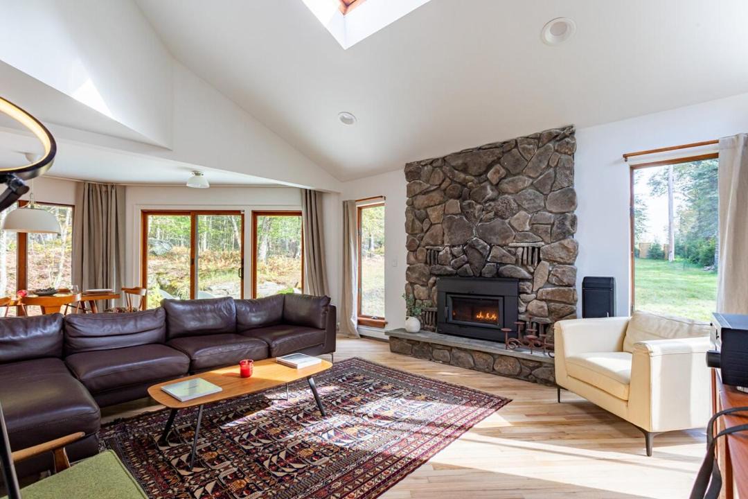 Photo of Livingroom in Jeffersonville